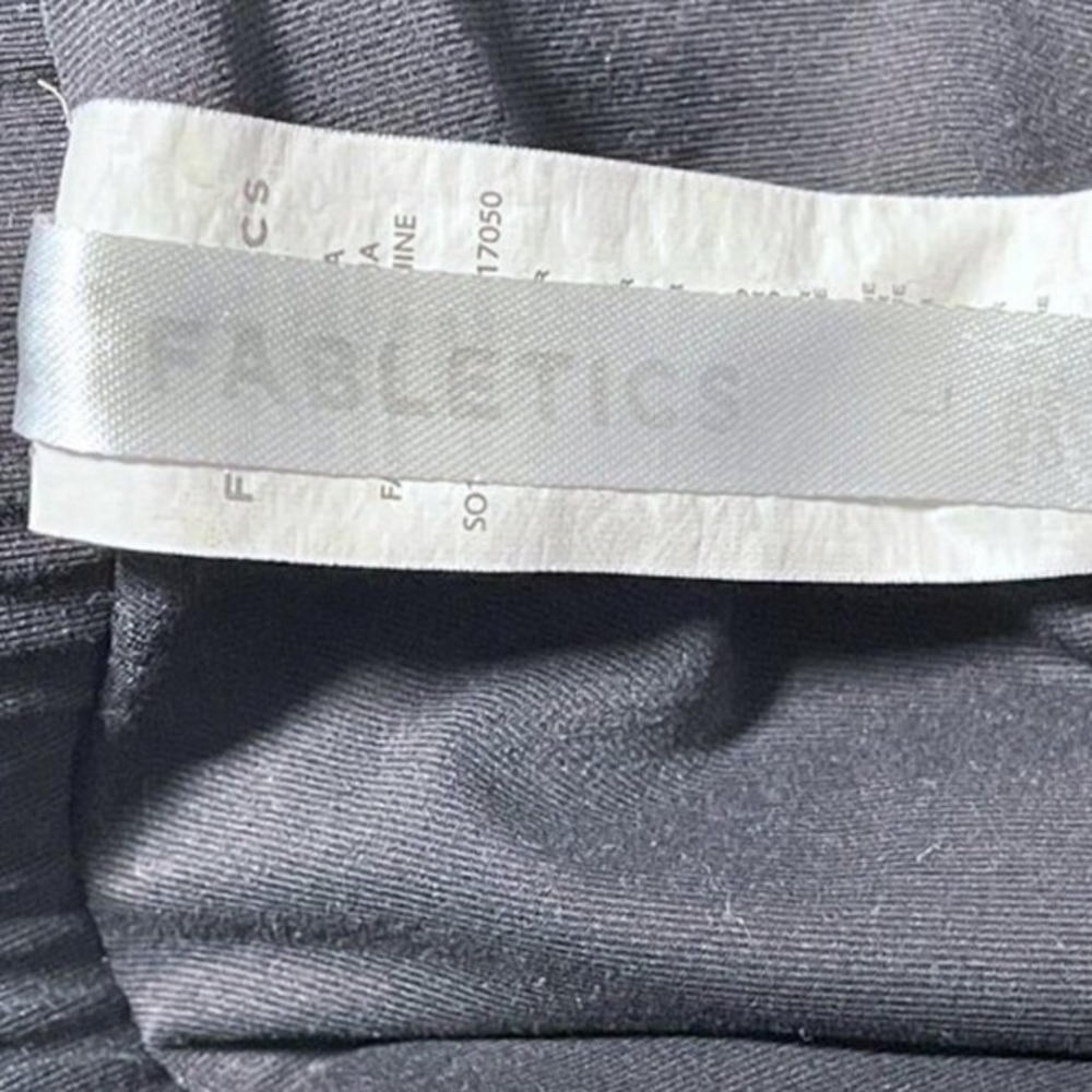 Fabletics Fallon Shorts Womens Size L Black Running Lined Athletic Gym Fitness - Picture 6 of 10